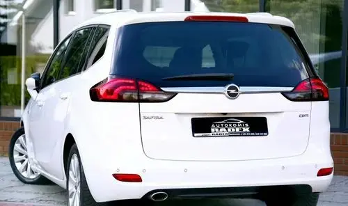 OPEL Zafira 