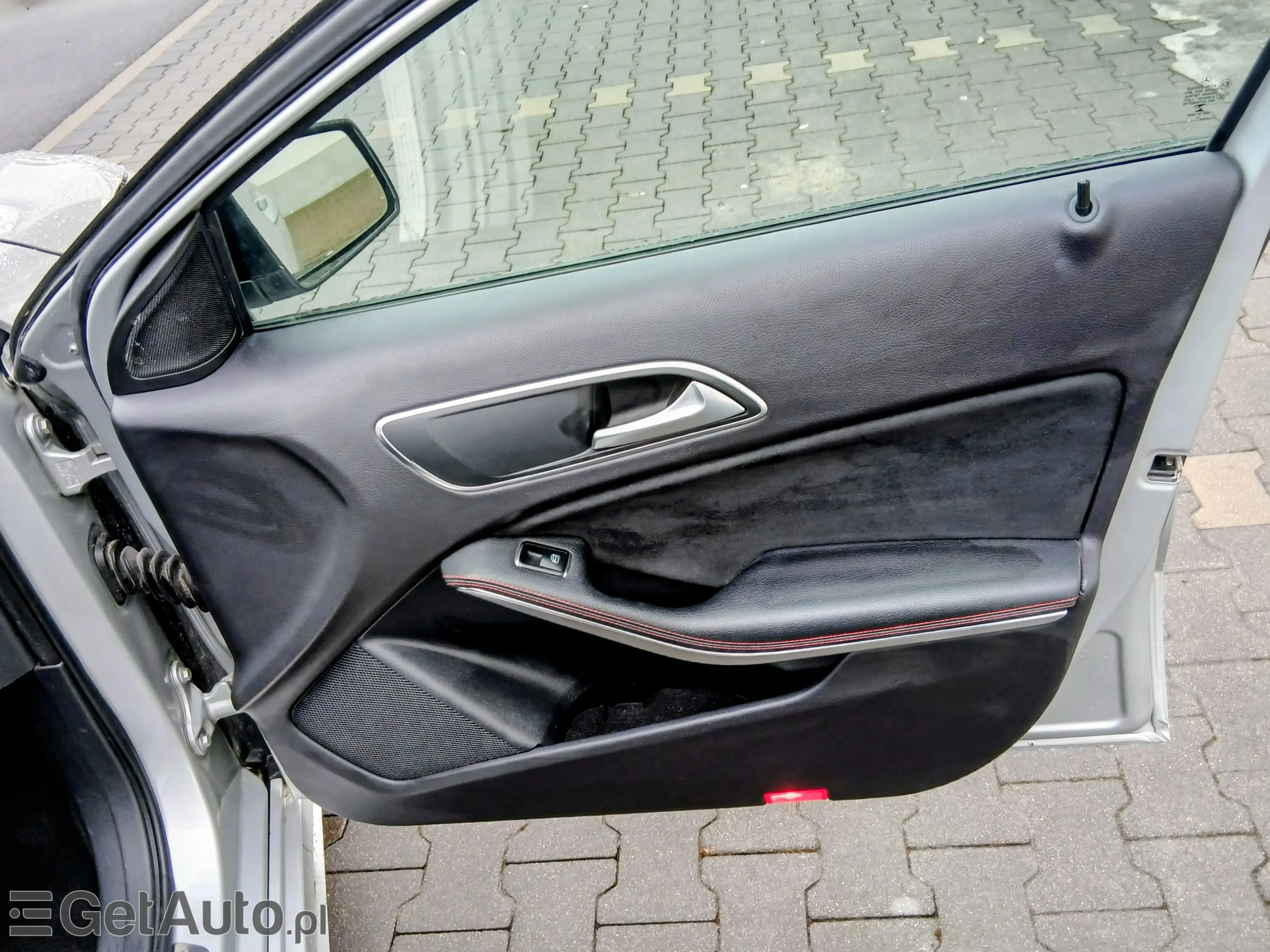 MERCEDES-BENZ A 180 PAKIET AMG