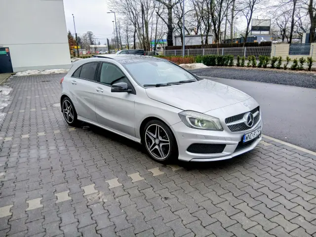MERCEDES-BENZ A 180 PAKIET AMG