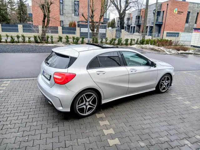 MERCEDES-BENZ A 180 PAKIET AMG