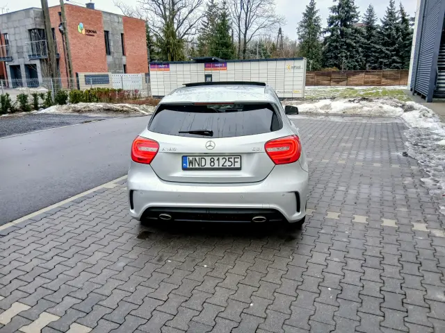 MERCEDES-BENZ A 180 PAKIET AMG