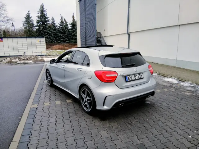 MERCEDES-BENZ A 180 PAKIET AMG