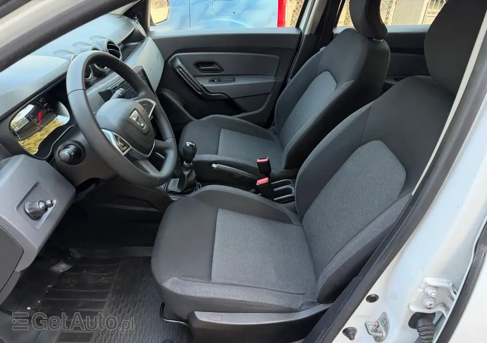 DACIA Duster 1.0 TCe Essential