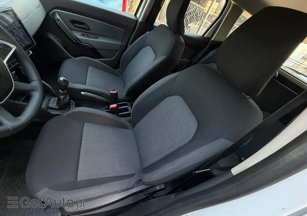 DACIA Duster 1.0 TCe Essential