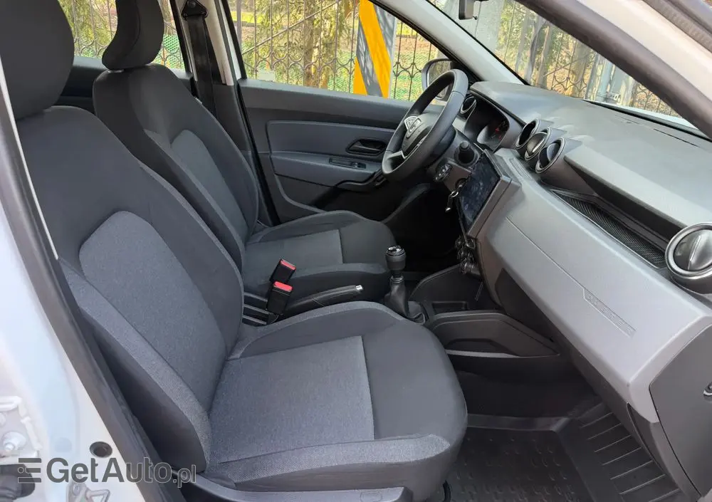 DACIA Duster 1.0 TCe Essential