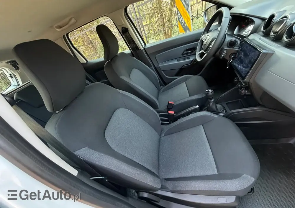 DACIA Duster 1.0 TCe Essential