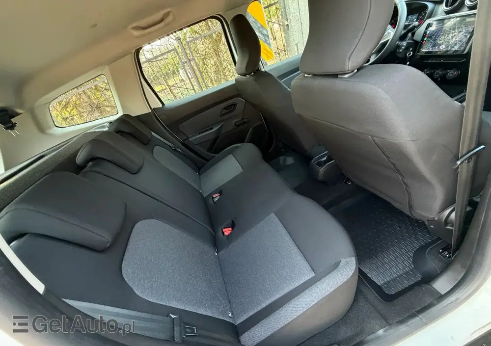 DACIA Duster 1.0 TCe Essential