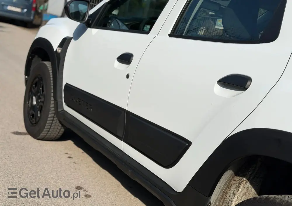 DACIA Duster 1.0 TCe Essential
