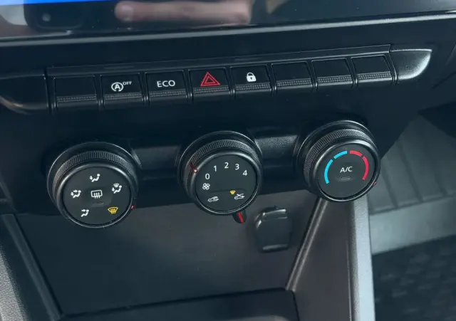 DACIA Duster 1.0 TCe Essential