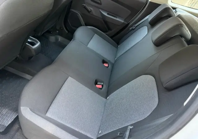 DACIA Duster 1.0 TCe Essential