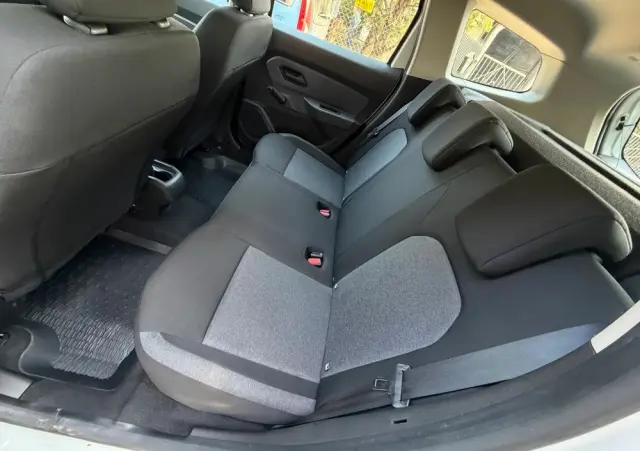 DACIA Duster 1.0 TCe Essential