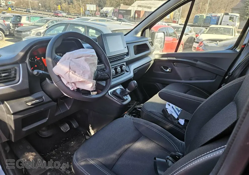 RENAULT Trafic 2.0 dCi Escapade EDC