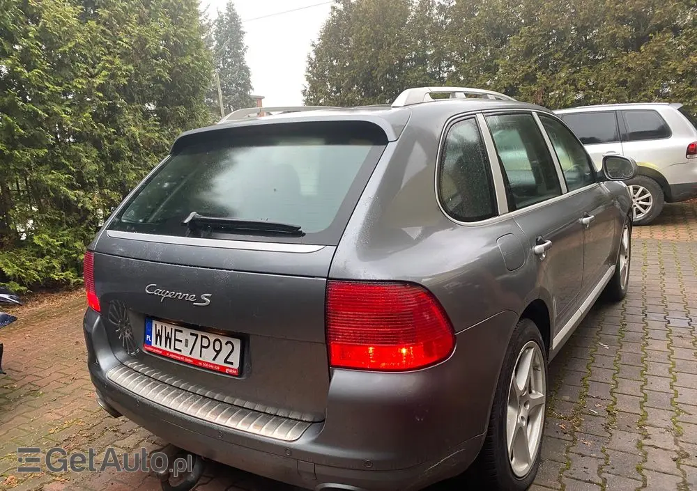 PORSCHE Cayenne S Tiptronic