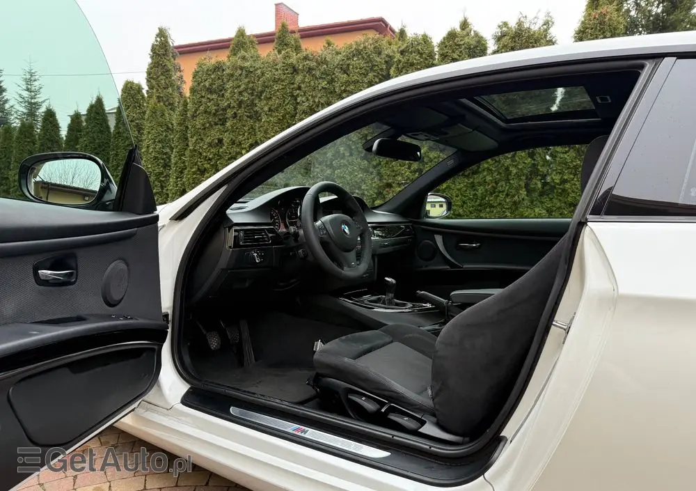 BMW Seria 3 320d DPF Efficient Dynamics Edition