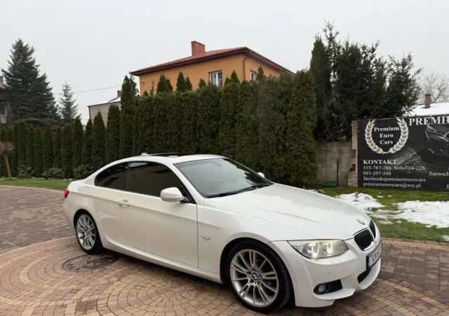 BMW Seria 3 320d DPF Efficient Dynamics Edition