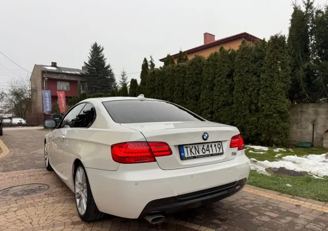 BMW Seria 3 320d DPF Efficient Dynamics Edition