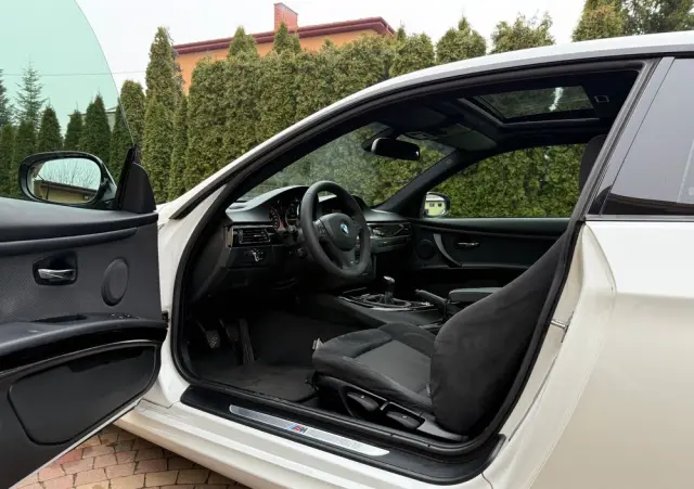 BMW Seria 3 320d DPF Efficient Dynamics Edition