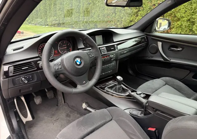 BMW Seria 3 320d DPF Efficient Dynamics Edition