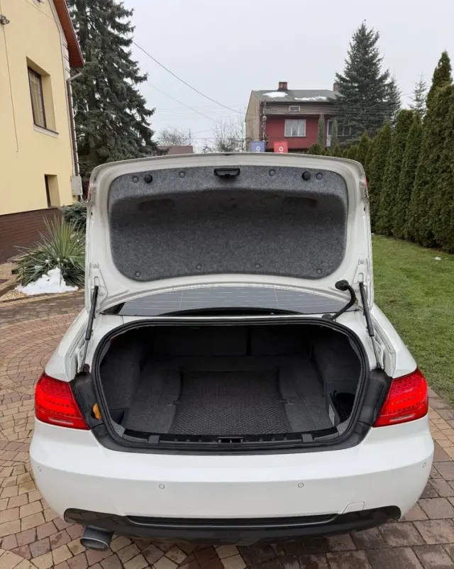 BMW Seria 3 320d DPF Efficient Dynamics Edition