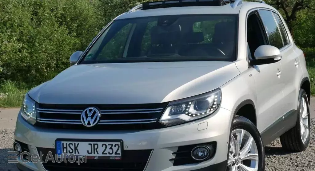 VOLKSWAGEN Tiguan 