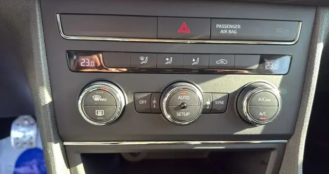 SEAT Leon 1.6 TDI DPF Start&Stop Style