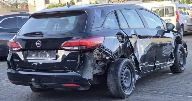 OPEL Astra 1.0 Turbo Start/Stop Edition