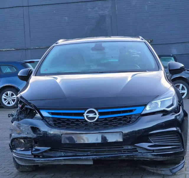 OPEL Astra 1.0 Turbo Start/Stop Edition
