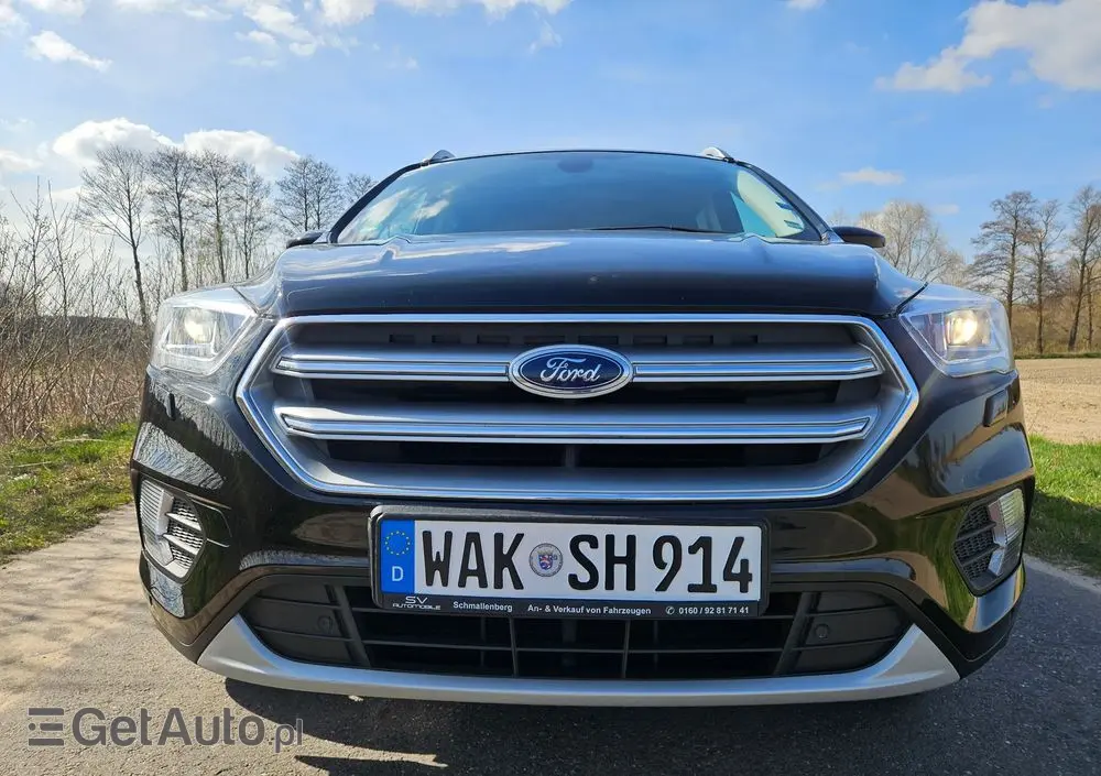FORD Kuga 1.5 EcoBoost 2x4 Titanium