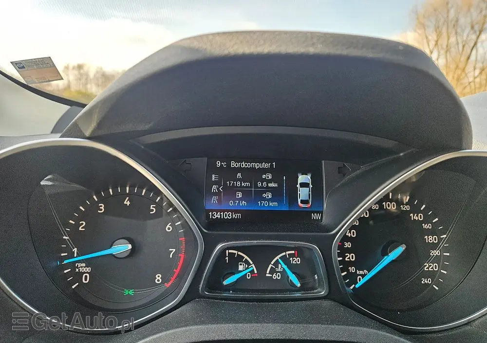 FORD Kuga 1.5 EcoBoost 2x4 Titanium