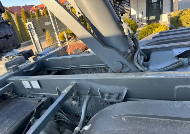 MERCEDES-BENZ Actros 4141 