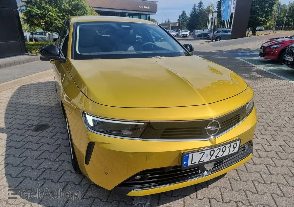 OPEL Astra VI 1.2 T Edition S&S