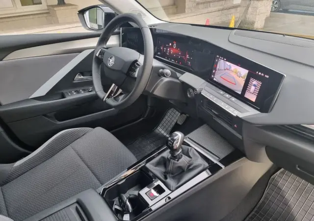 OPEL Astra VI 1.2 T Edition S&S