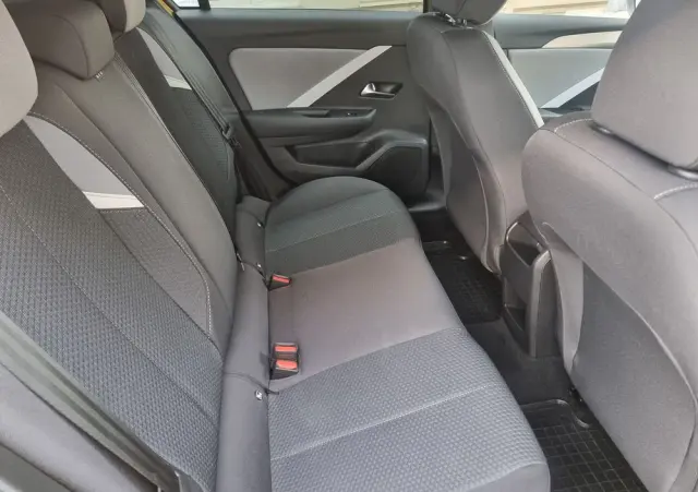 OPEL Astra VI 1.2 T Edition S&S