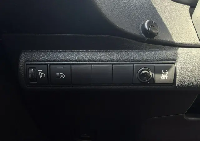 TOYOTA Corolla 1.5 Comfort MS