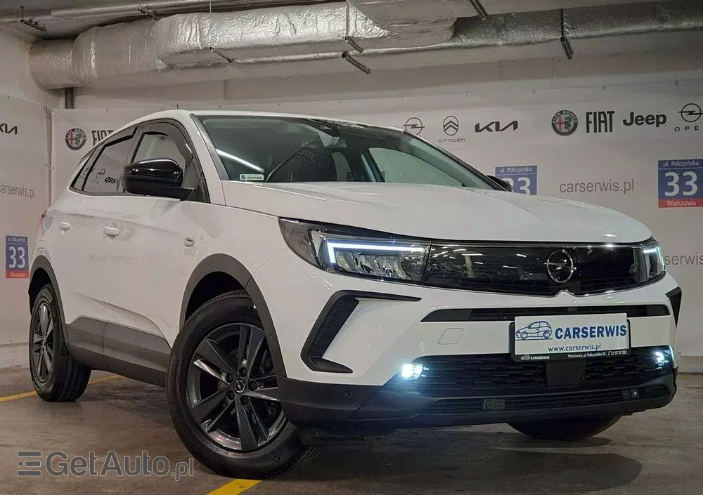 OPEL Grandland 