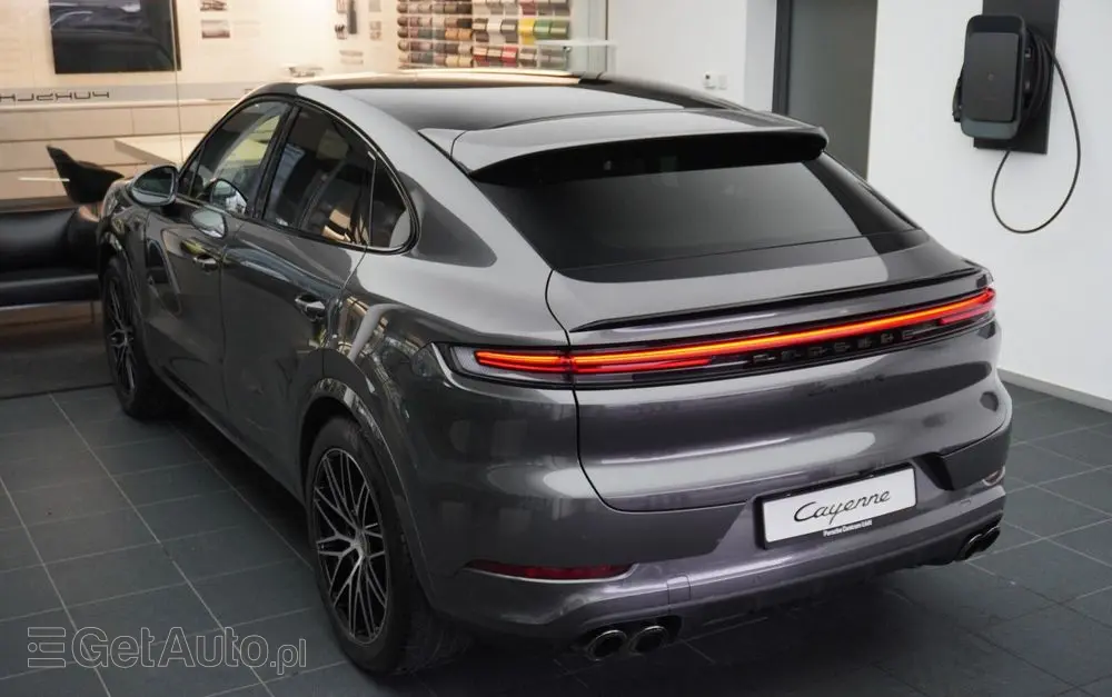 PORSCHE Cayenne Coupe S