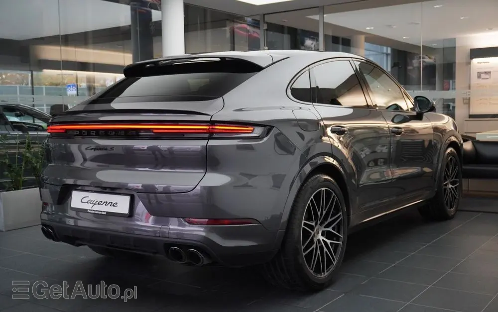 PORSCHE Cayenne Coupe S