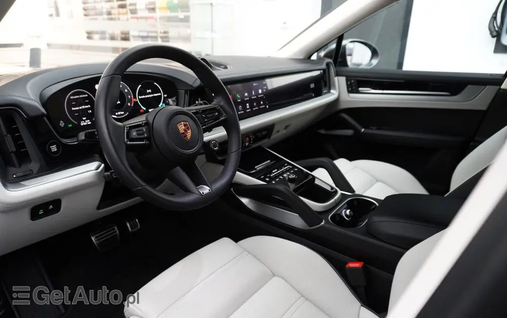 PORSCHE Cayenne Coupe S