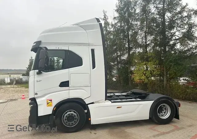 IVECO AS 440 S 