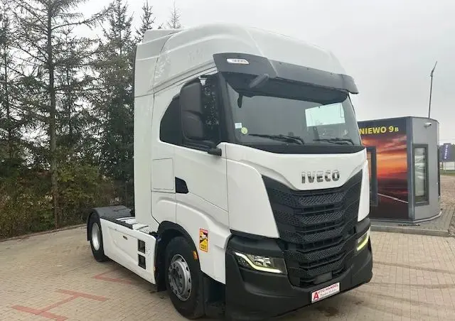 IVECO AS 440 S 