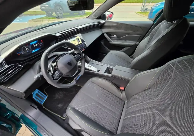 PEUGEOT 308 54kWh GT