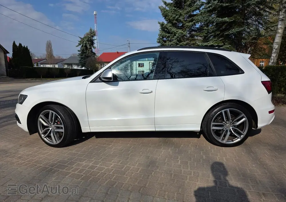 AUDI SQ5 