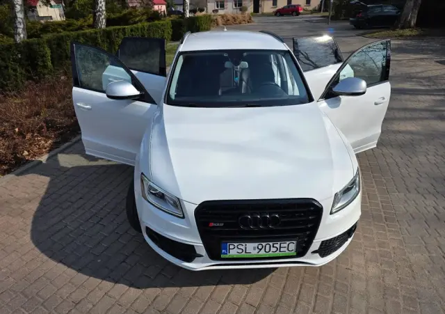AUDI SQ5 