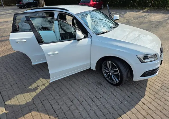 AUDI SQ5 