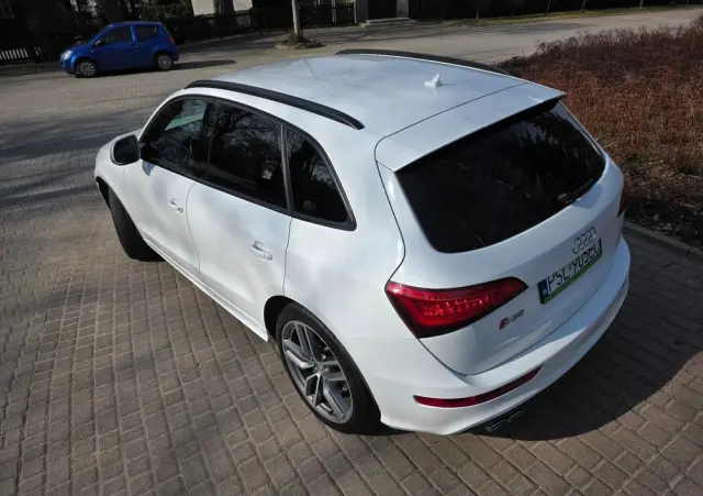 AUDI SQ5 