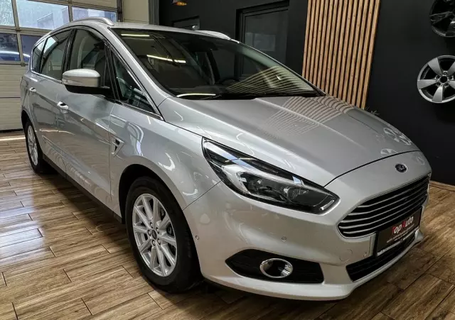 FORD S-Max 2.0 TDCi Titanium PowerShift