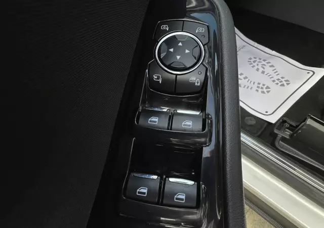 FORD S-Max 2.0 TDCi Titanium PowerShift