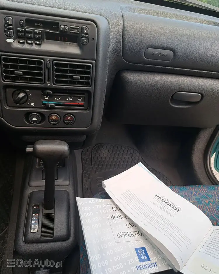 PEUGEOT 106 