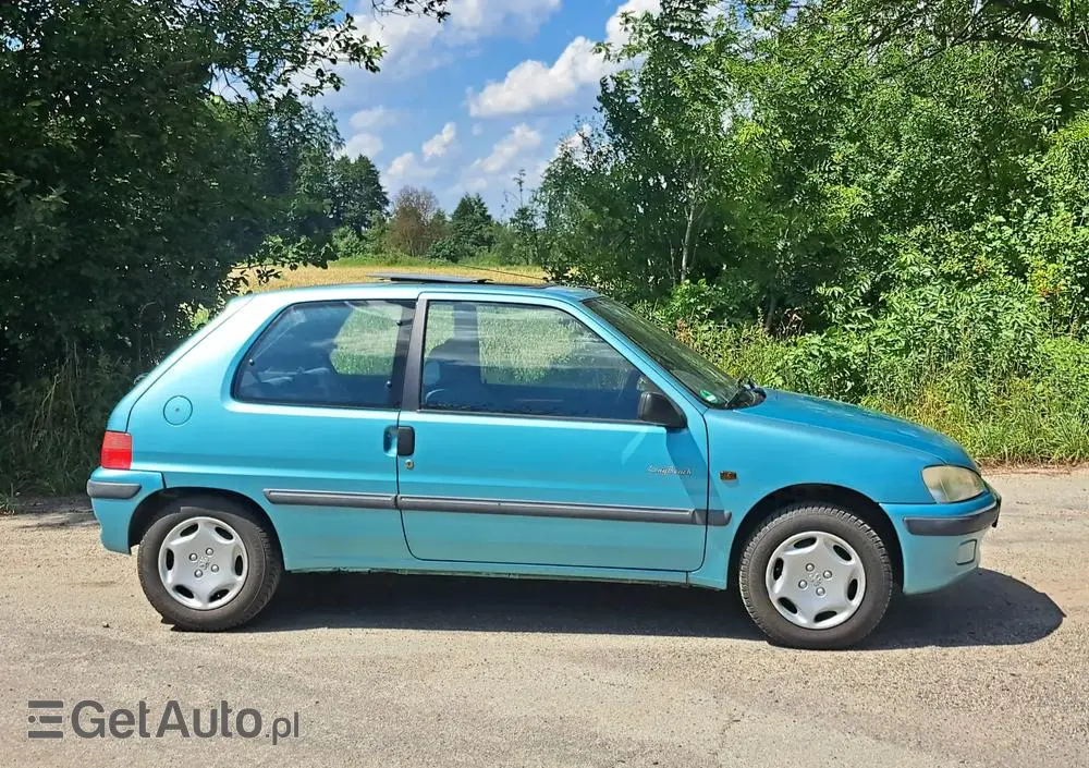 PEUGEOT 106 