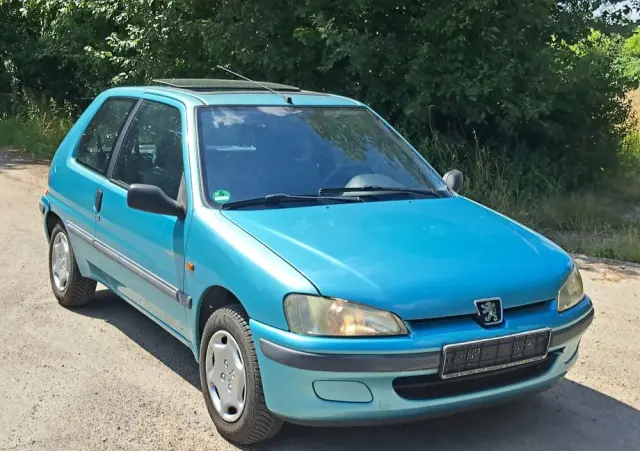 PEUGEOT 106 